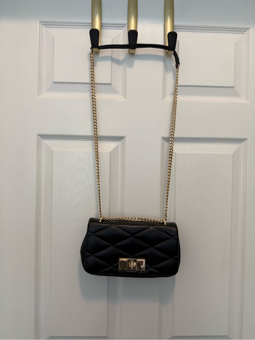 Black Quilted Chain-Purse with Gold Hardware